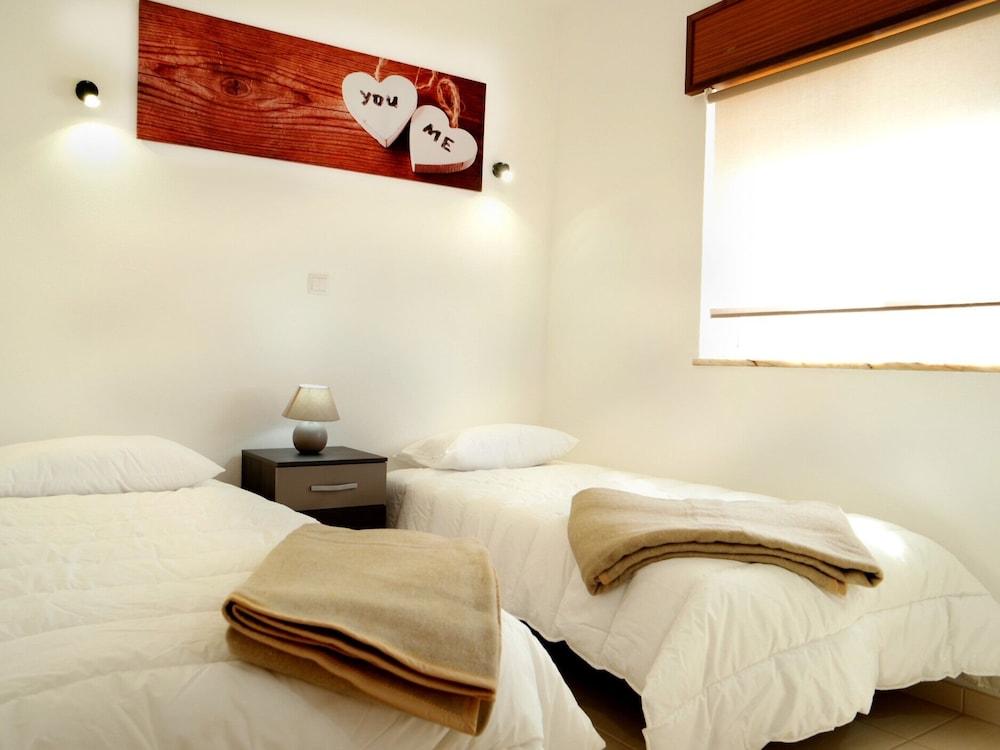 Louise Guest House Lagos Buitenkant foto